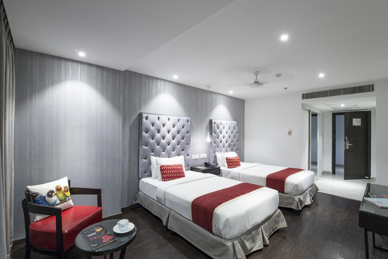 Hotel Deccan Serai, Hitec City, Гайдарабад Екстер'єр фото